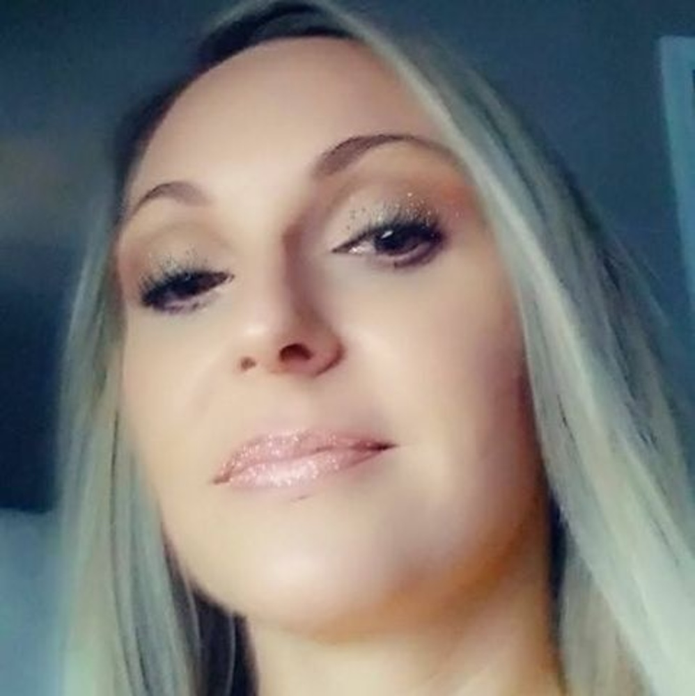 Meet your Posher, Sheena